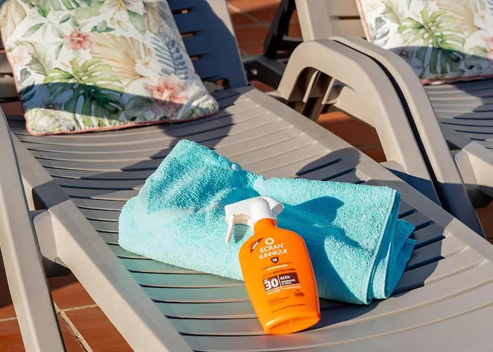 Near The Ocean With Private Pool And Garage *