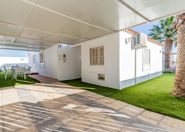 Near The Ocean With Private Pool And Garage *