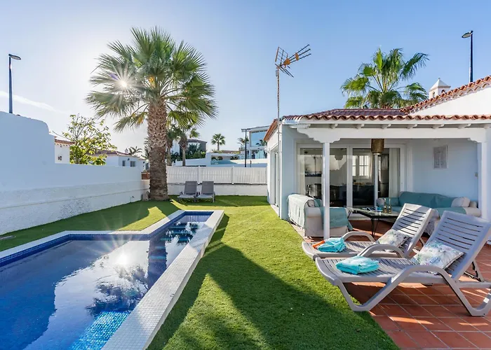 Near The Ocean With Private Pool And Garage Holiday home San Miguel de Abona